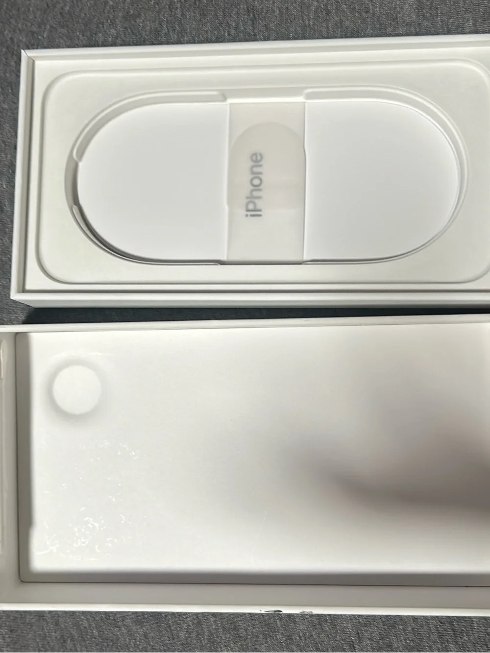 Apple iPhone16e empty Box